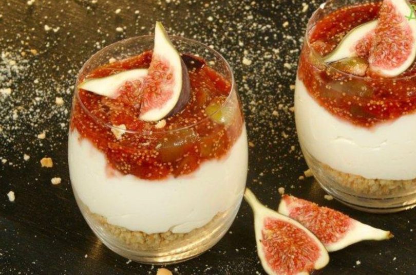 Desert la pahar cu mascarpone și biscuiți